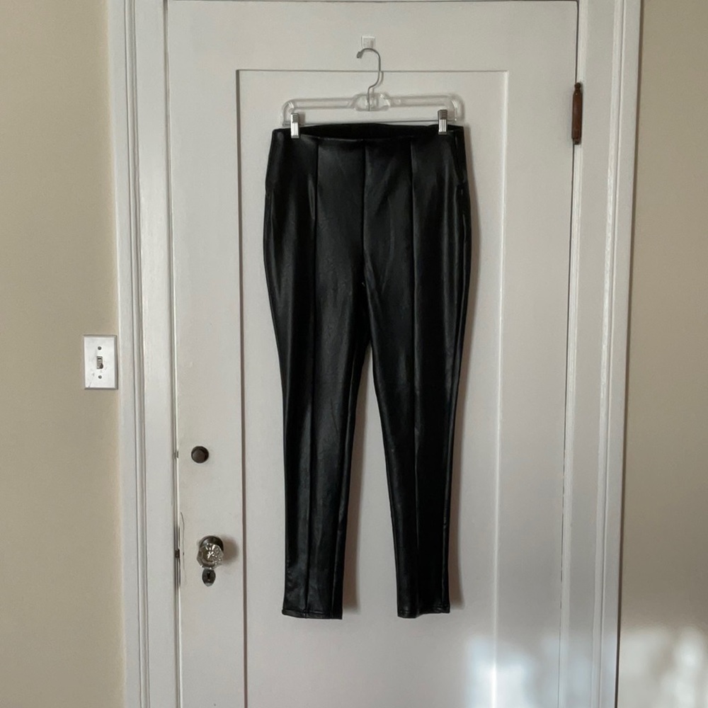 FASHION NOVA Backin’ It Up Black High Waist Faux Leather Legging  Large  NWT